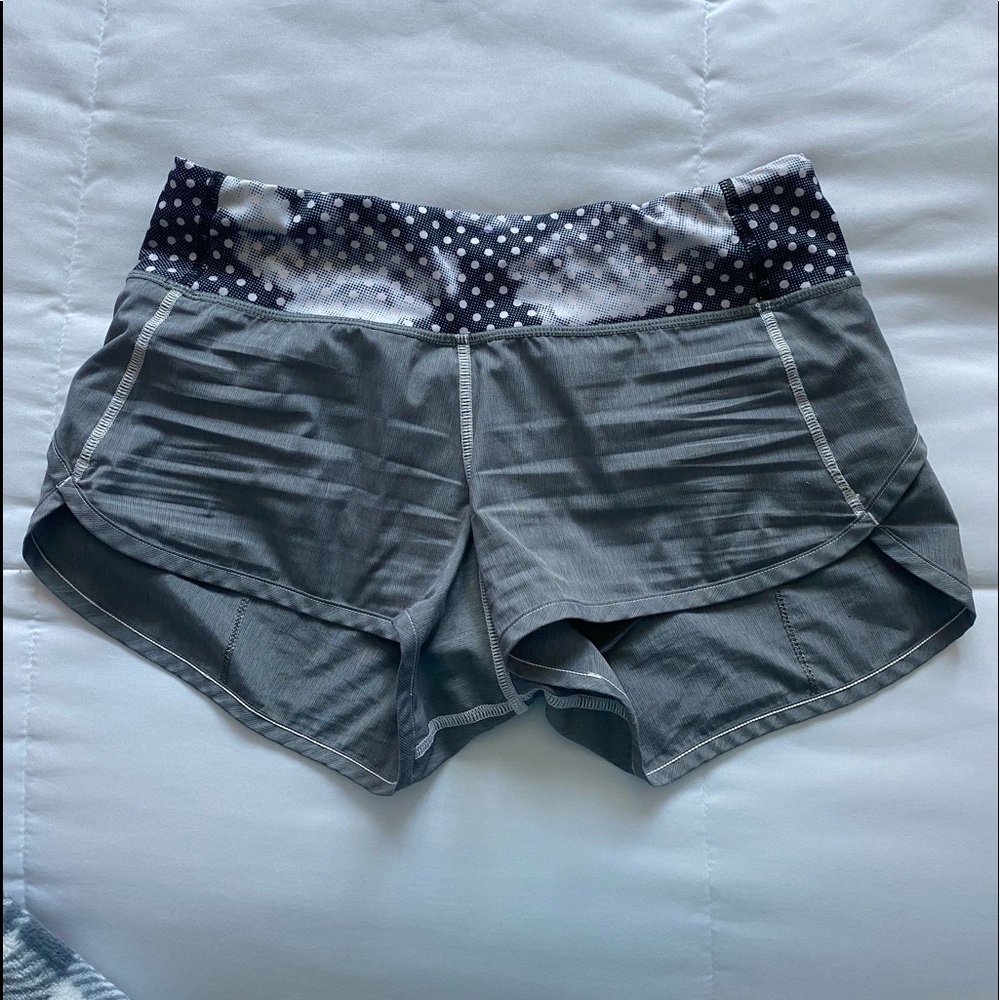 Gray lululemon speed up shorts 2.5